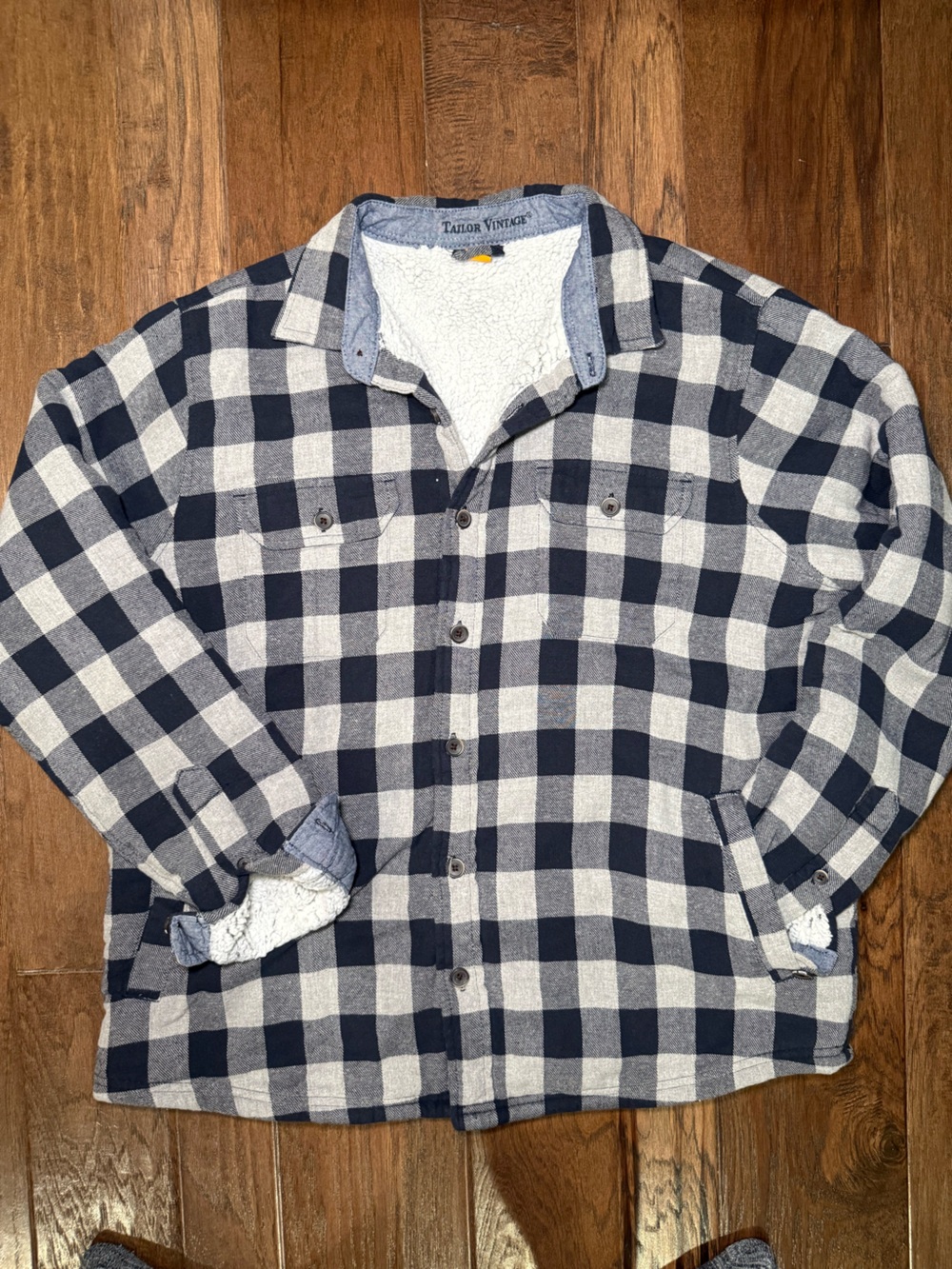 Tailor Vintage Men’s XL Sherpa Lined Flannel Shirt Jacket Navy Blue White Plaid